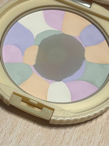 マシュマロフィニッシュパウダー ~Abloom~/キャンメイク/プレストパウダーを使ったクチコミ(1枚目)