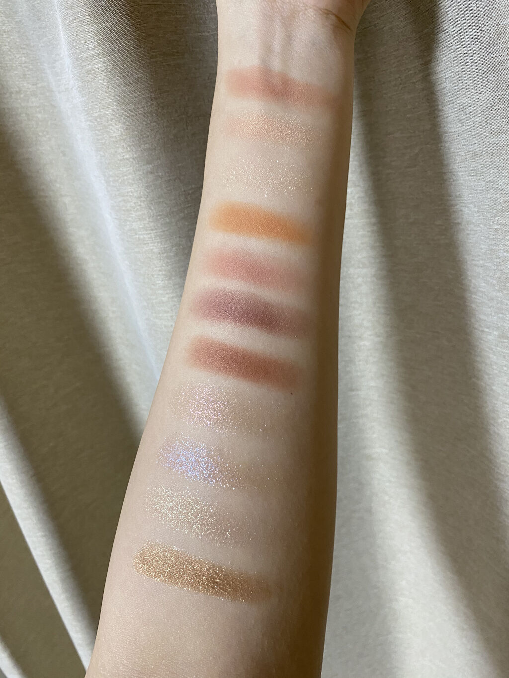 アディクション ザ アイシャドウ マット/ADDICTION/単色アイシャドウを使ったクチコミ（2枚目）