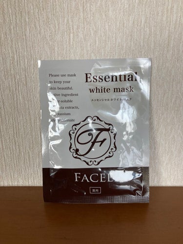 Facee エッセンシャルホワイトマスクのクチコミ「FACEE エッセンシャルホワイトマスクはプラセンタ配合の１００％コットンマスクです美白&保湿.....」（1枚目）