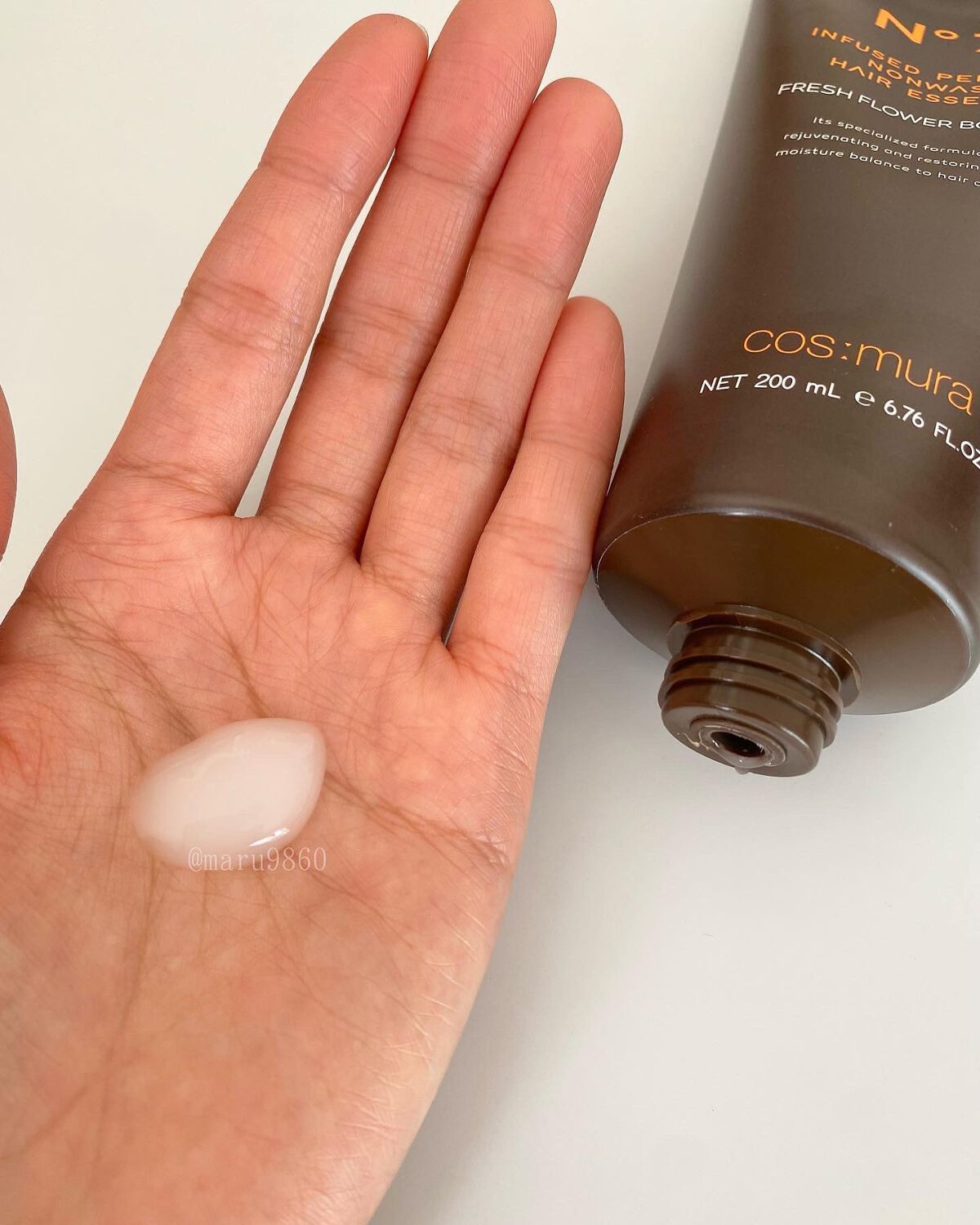 インフューズドパフュームノンウォッシュヘアエッセンス/cos:mura/洗い流すヘアトリートメントを使ったクチコミ(3枚目)