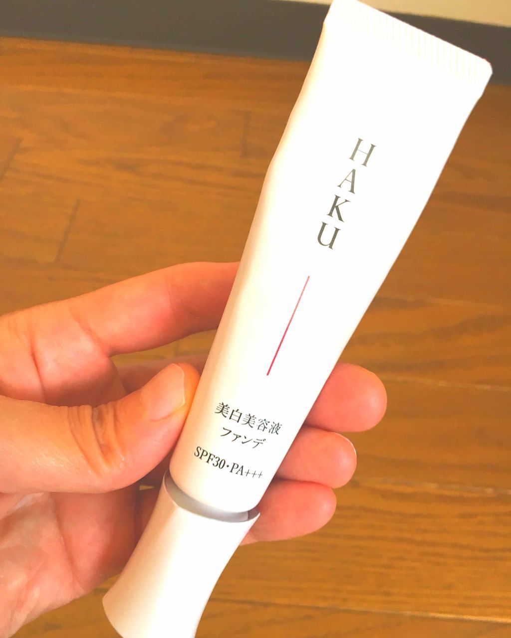 ともちゃん on LIPS 「ハクのファンデーションすごくおススメです。ヨレがなく綺麗につき..」(1枚目)