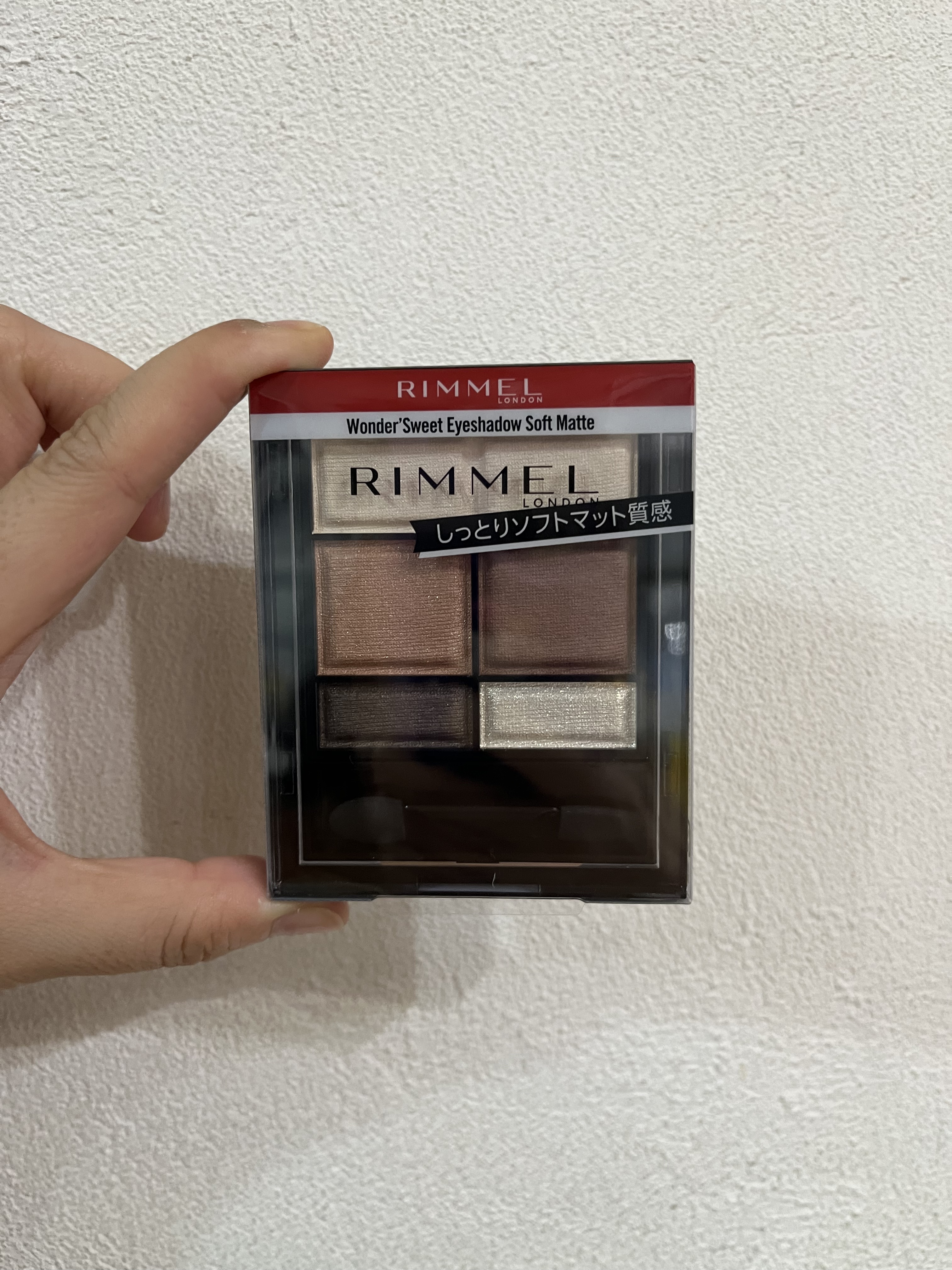 ワンダー スウィート アイシャドウ ソフトマット/リンメル ロンドン/アイシャドウパレットを使ったクチコミ（1枚目）