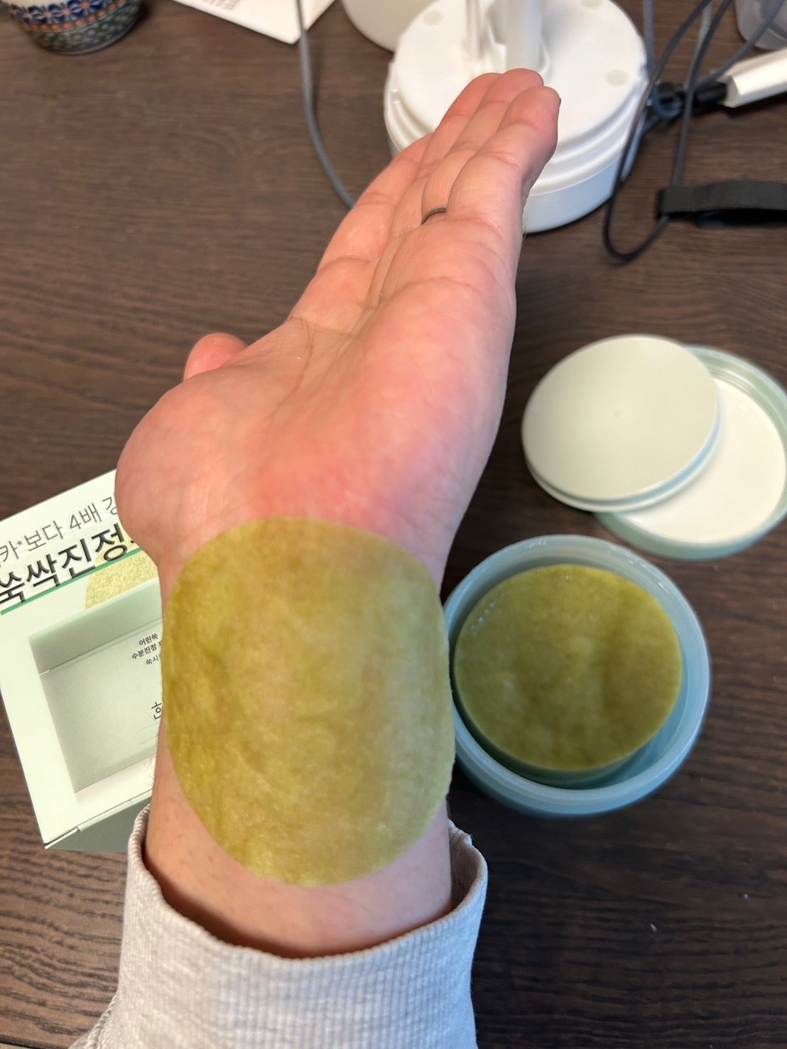 ピュアアルテミシアカーミングパッド/HANYUL(ハンユル)/トナーパッドを使ったクチコミ(2枚目)