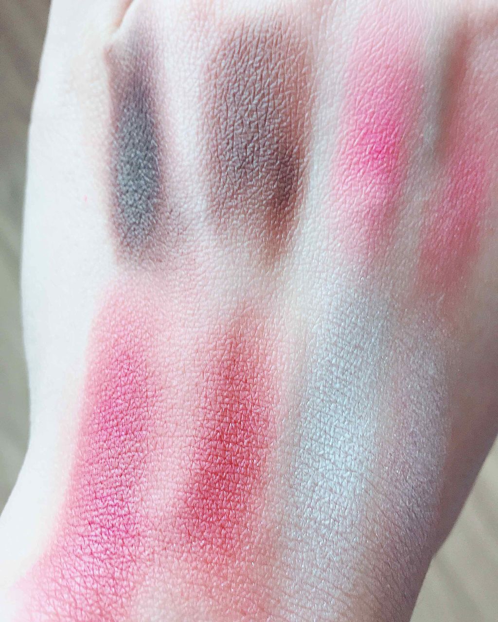 アイシャドウベース/キャンメイク/アイシャドウベースを使ったクチコミ（3枚目）