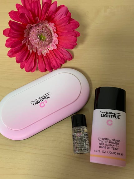 ライトフル C+ティンティッド プライマーSPF45(PA++++)/M・A・C/化粧下地を使ったクチコミ(1枚目)