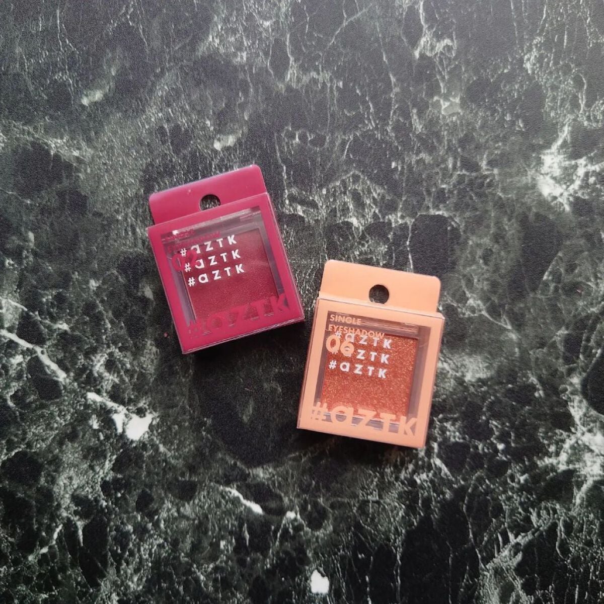 シングルアイシャドウ/aZTK/単色アイシャドウを使ったクチコミ(1枚目)