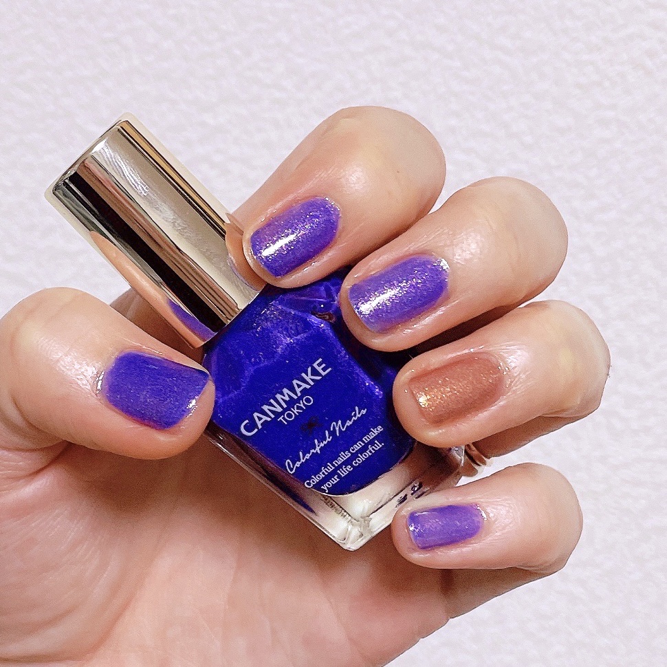 カラフルネイルズ/キャンメイク/マニキュアを使ったクチコミ（3枚目）