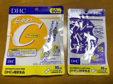 DHC 🍋͛ビタミンC(ハードカプセル)
不足しがちなビタミンCを気軽に摂取できるのが良いです。量も多く、コスパも良いのでおすすめです。

DHC🫐ブルーベリーエキス
一日中、仕事でパソコンを使用してい