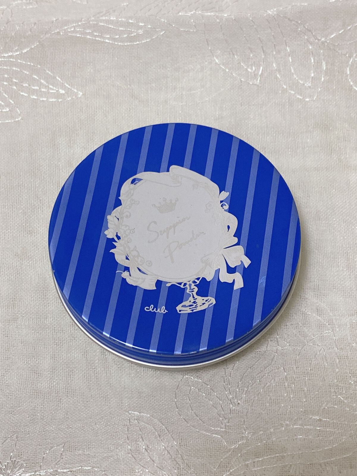 すっぴん ホワイトニングパウダーA/クラブ/プレストパウダーを使ったクチコミ(1枚目)