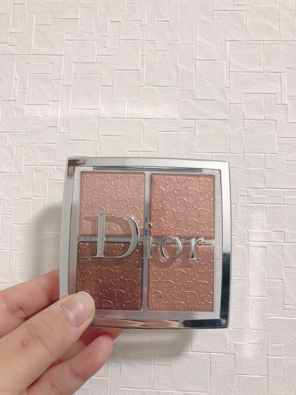 ディオール バックステージ フェイス グロウ パレット/Dior/ハイライトを使ったクチコミ(1枚目)