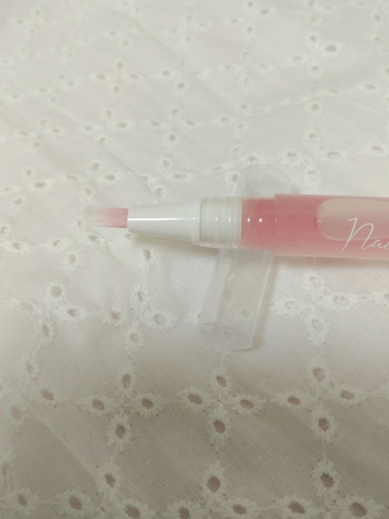 SH ネイルオイルペン ブラシタイプ/セリア/ネイルオイル・トリートメントを使ったクチコミ（2枚目）