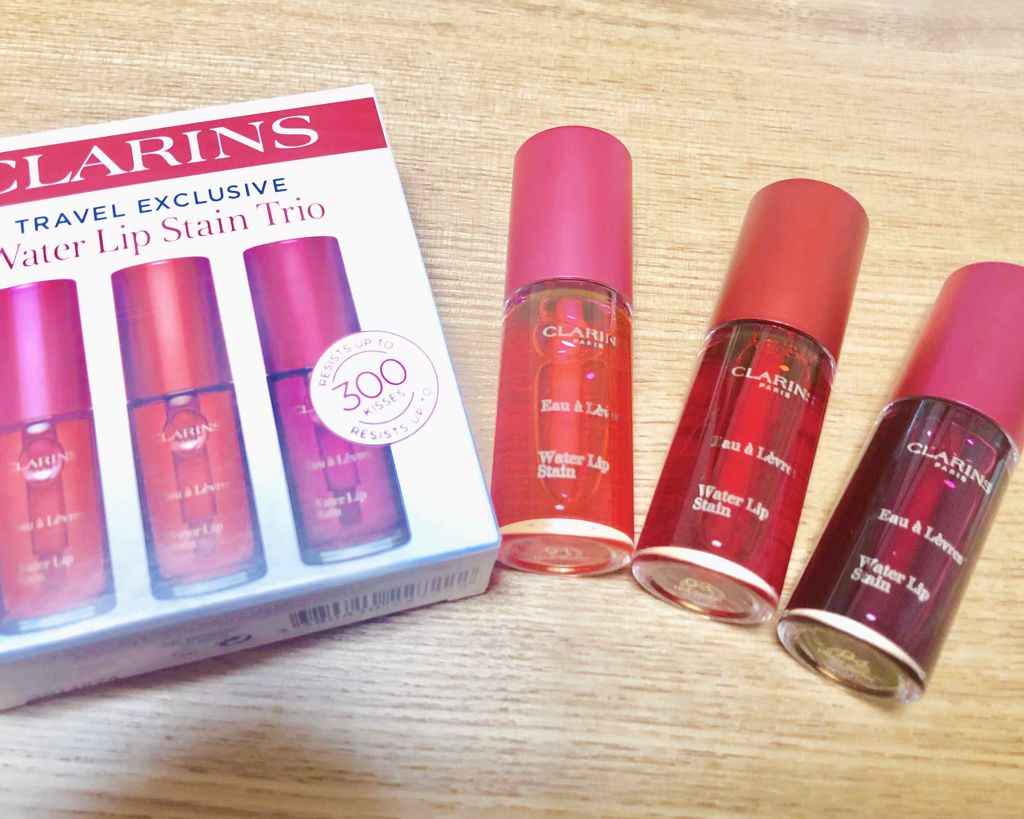 ウォーターリップ ステイン 03 レッドウォーター/CLARINS/リップグロスを使ったクチコミ（1枚目）