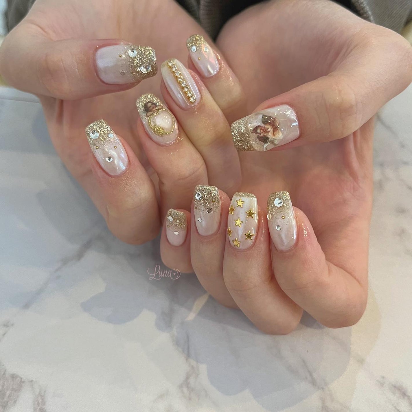 Iuna. Mizuki on LIPS 「.スペシャルプラン👼🏻✨#nail#nailstagram#g..」(1枚目)