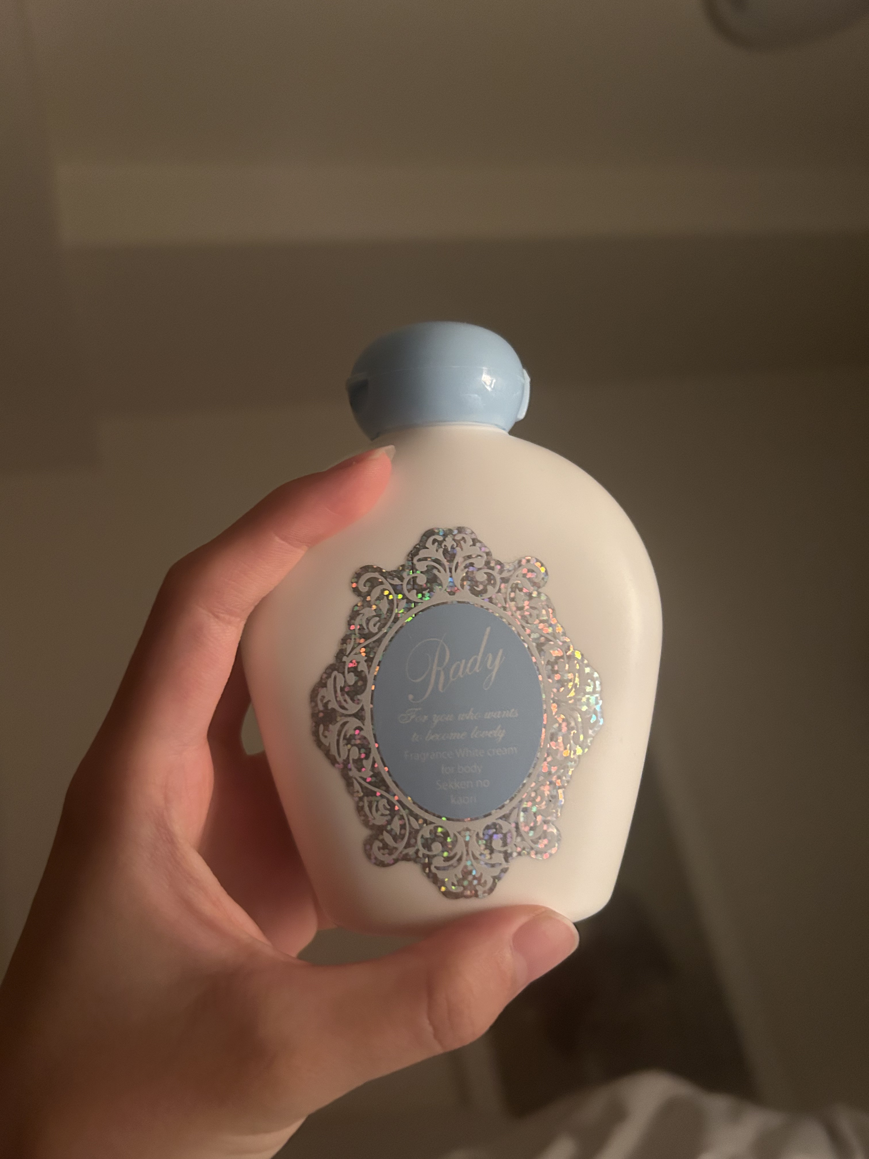 Rady rady ホワイトクリーム せっけんの香り