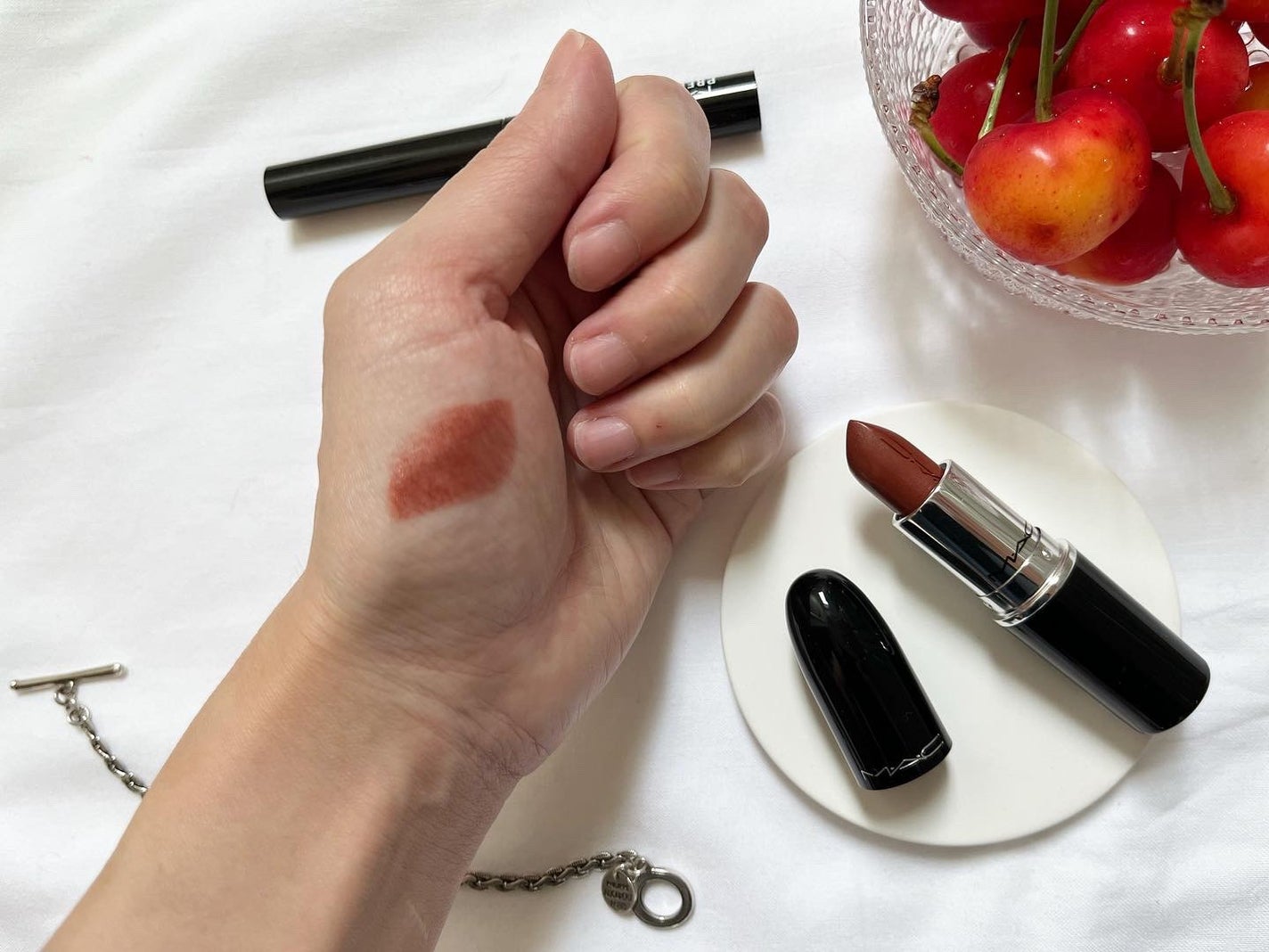 ラスターガラス リップスティック/M・A・C/口紅を使ったクチコミ(2枚目)