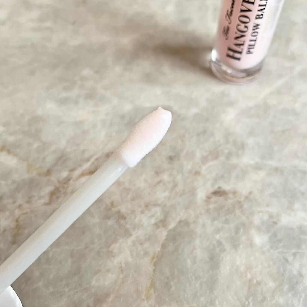 ~トゥー フェイスド ハングオーバー~ ピロー バーム リップ トリートメント/Too Faced/リップ美容液を使ったクチコミ(3枚目)