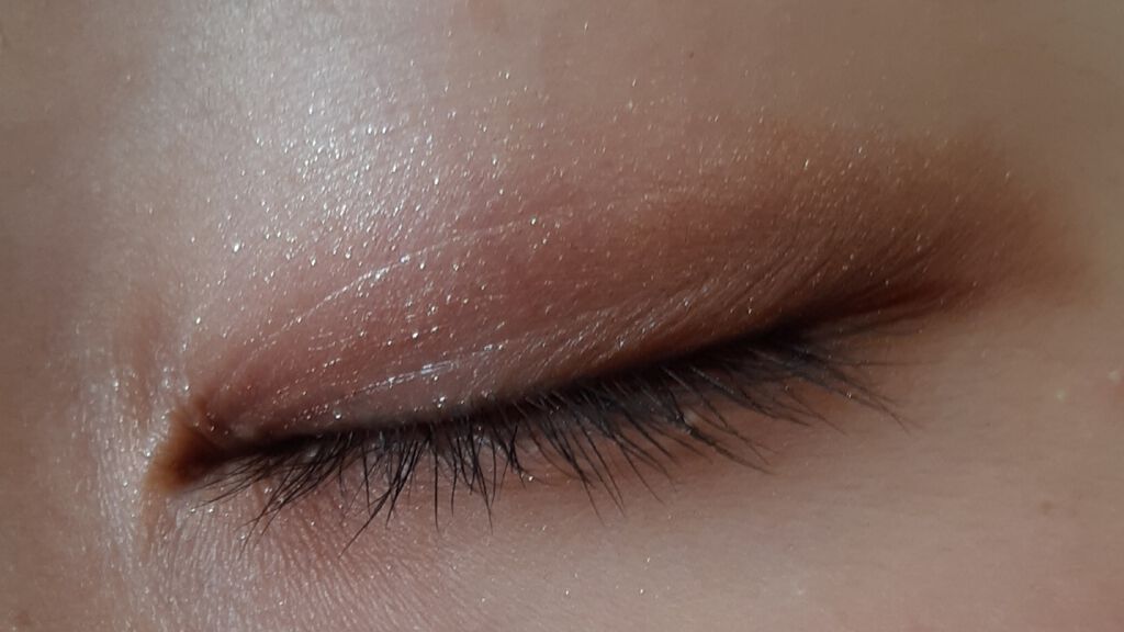 ルックアット マイアイジュエル/ETUDE/単色アイシャドウを使ったクチコミ(4枚目)