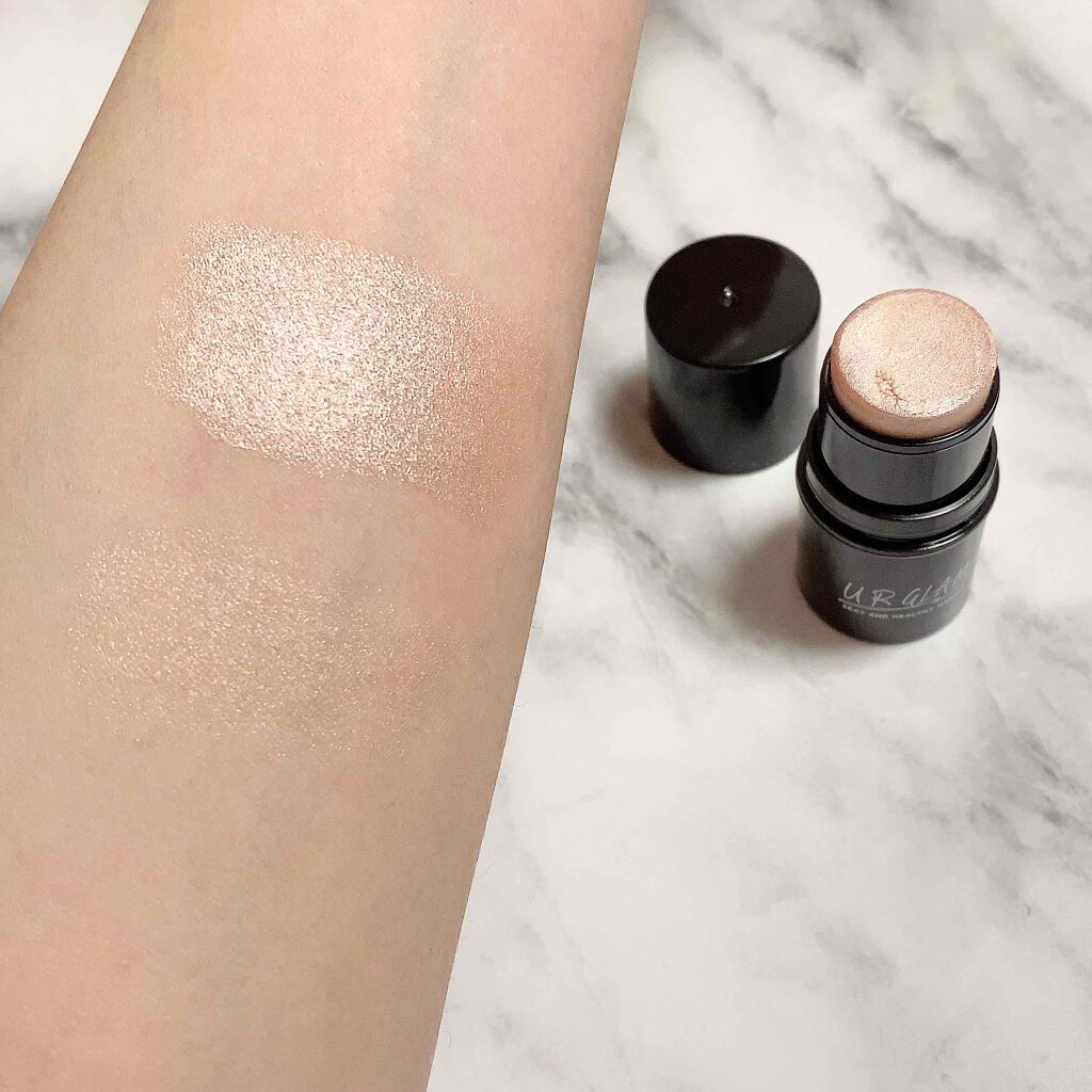 UR GLAM FACE GLOSS STICK/U R GLAM/ジェル・クリームチークを使ったクチコミ(3枚目)