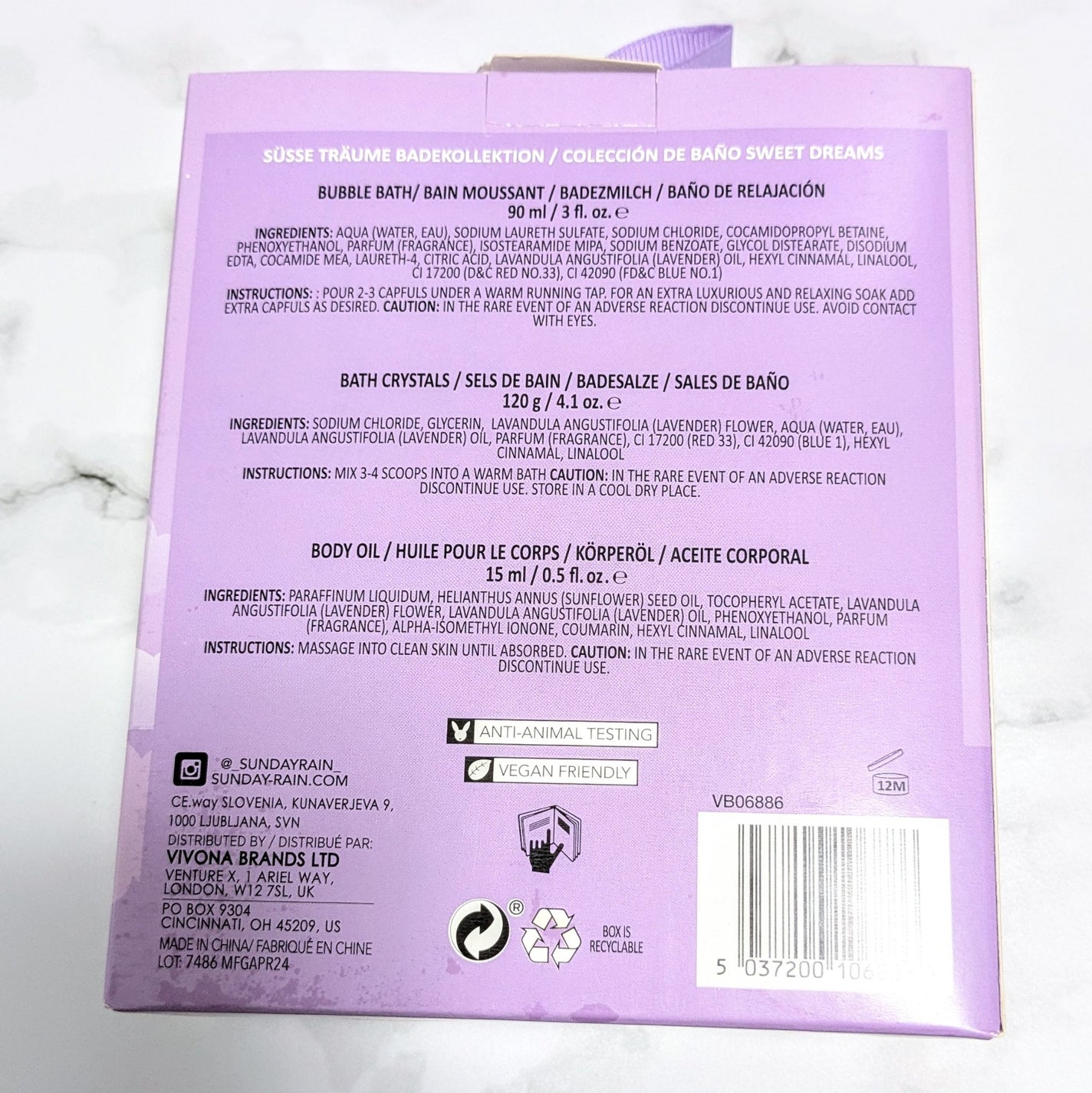 Gabriel on LIPS 「今年初のホリデーギフトセットGET🎄⭐️アドベントを買おうと思..」(6枚目)