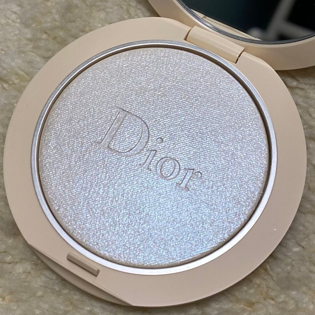 ディオールスキン フォーエヴァー クチュール ルミナイザー/Dior/プレストパウダーを使ったクチコミ(2枚目)