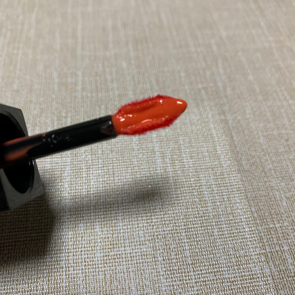 ルージュ ピュールクチュール ヴェルニ ウォーターステイン/YVES SAINT LAURENT BEAUTE/口紅を使ったクチコミ(2枚目)