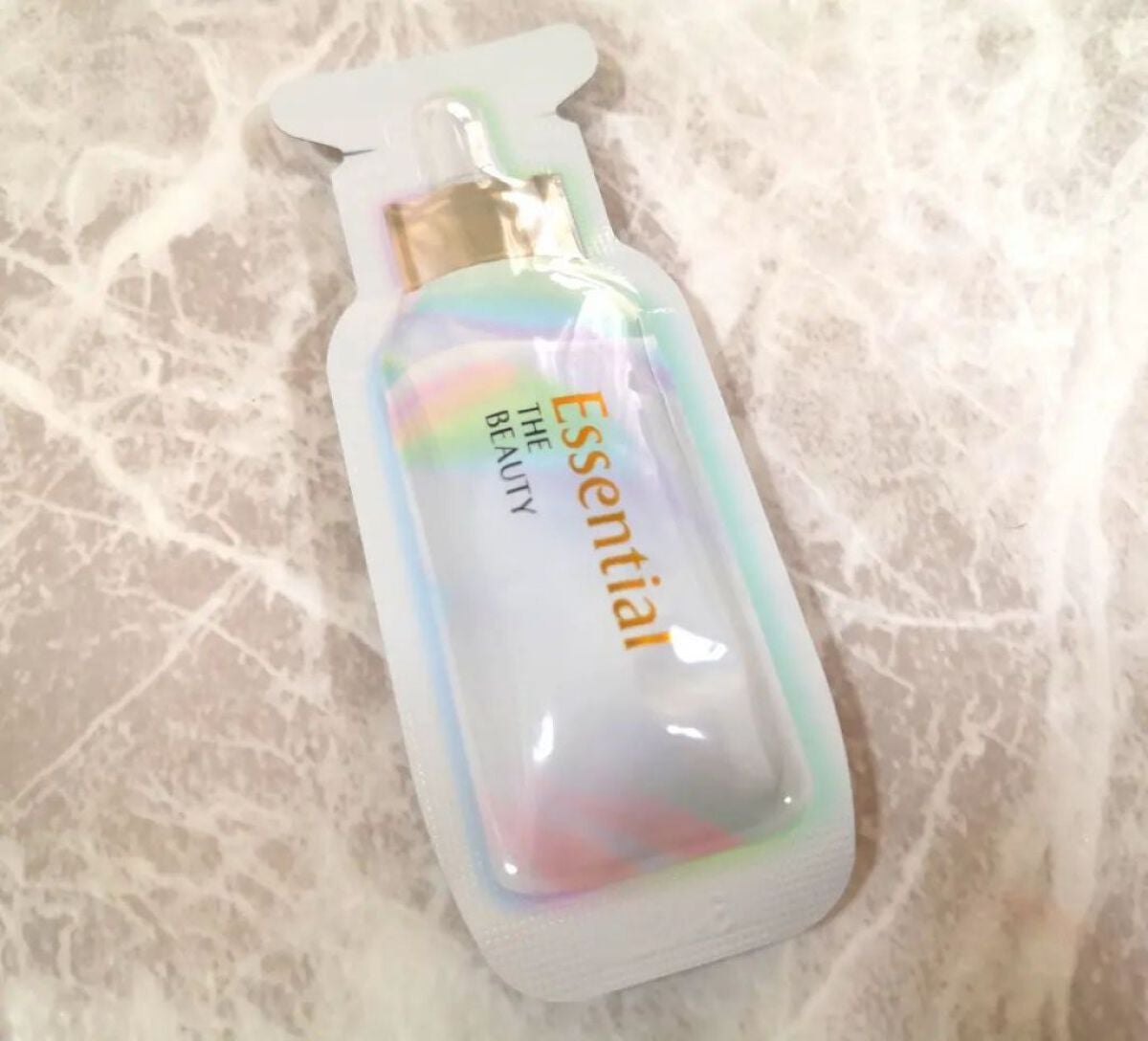 ザビューティ うるツヤチャージヘアパック/エッセンシャル/ヘアマスク・ヘアパックを使ったクチコミ(2枚目)