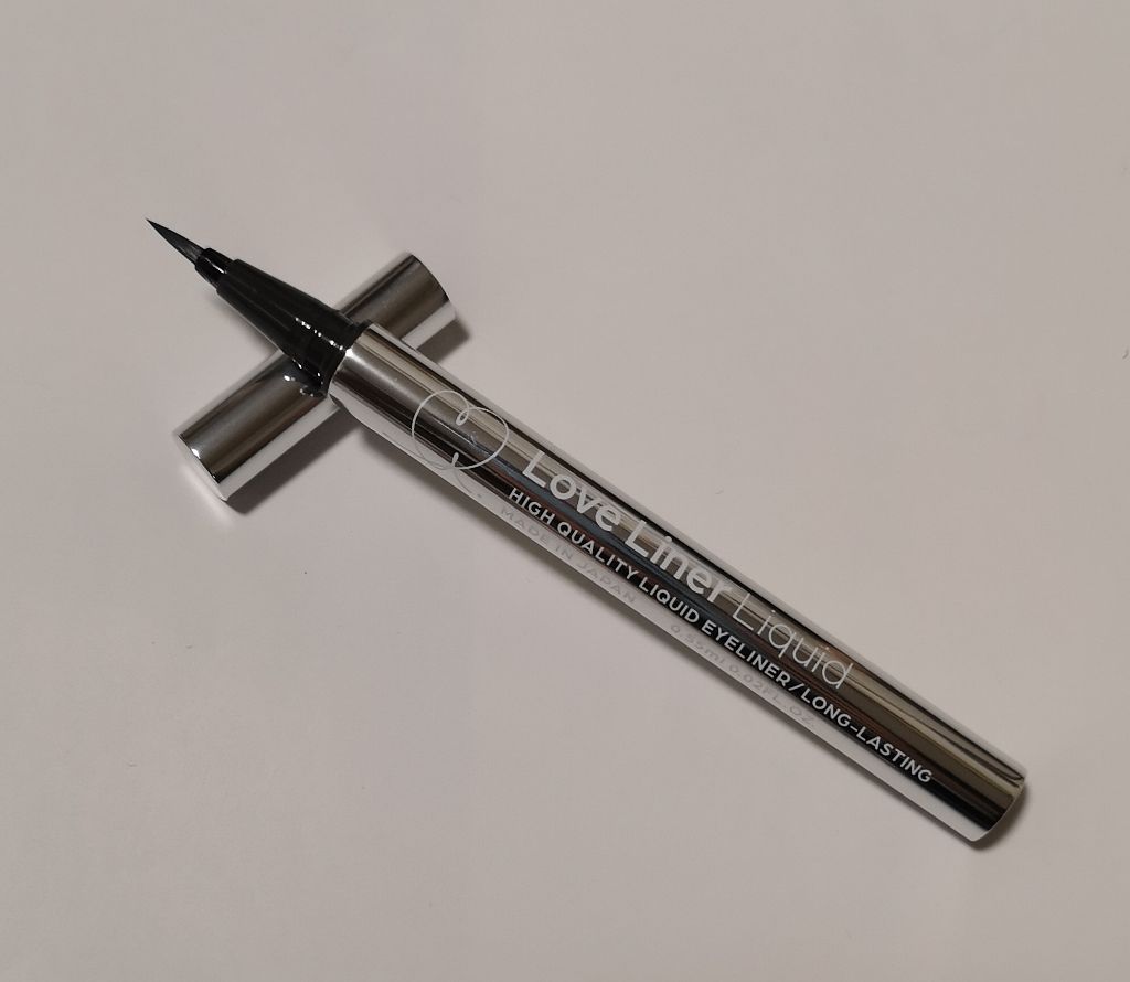 ラブ・ライナー リキッドアイライナーR3/ラブ・ライナー/リキッドアイライナーを使ったクチコミ(2枚目)