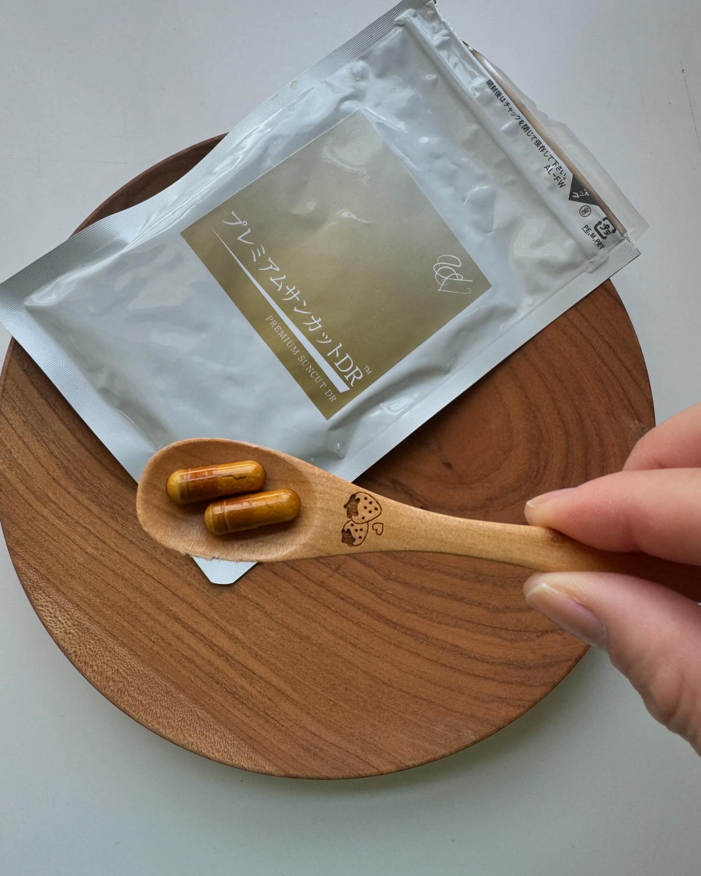 プレミアムサンカットDR/swiss/美容サプリメントを使ったクチコミ（2枚目）