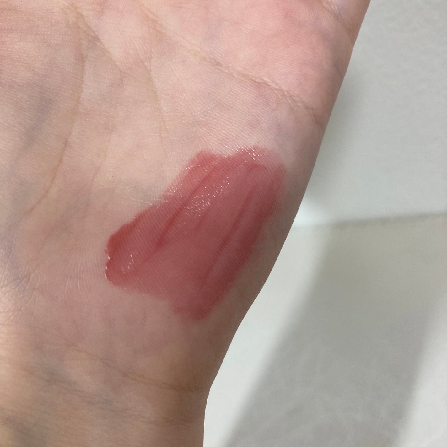 ジューシーラスティングティント/rom&nd/リップティントを使ったクチコミ(2枚目)