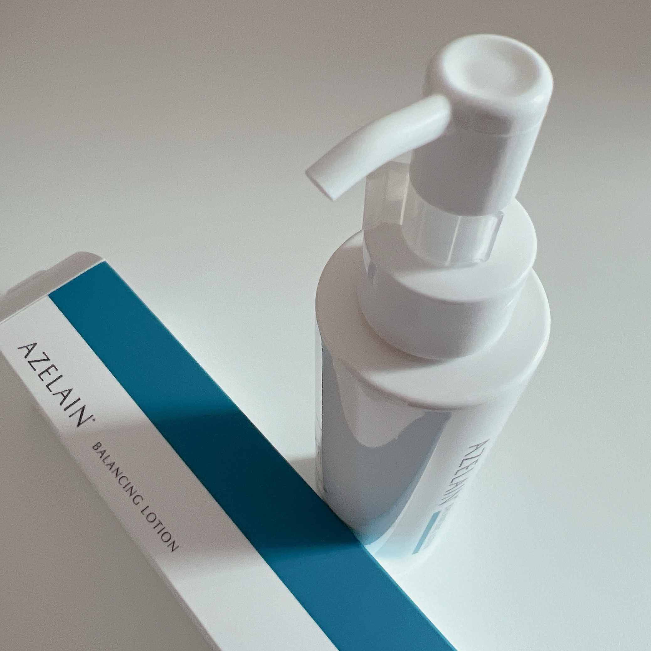 AZLAIN　クリーム　AZコンセントトレートクリーム/AZELAIN/フェイスクリームを使ったクチコミ（2枚目）