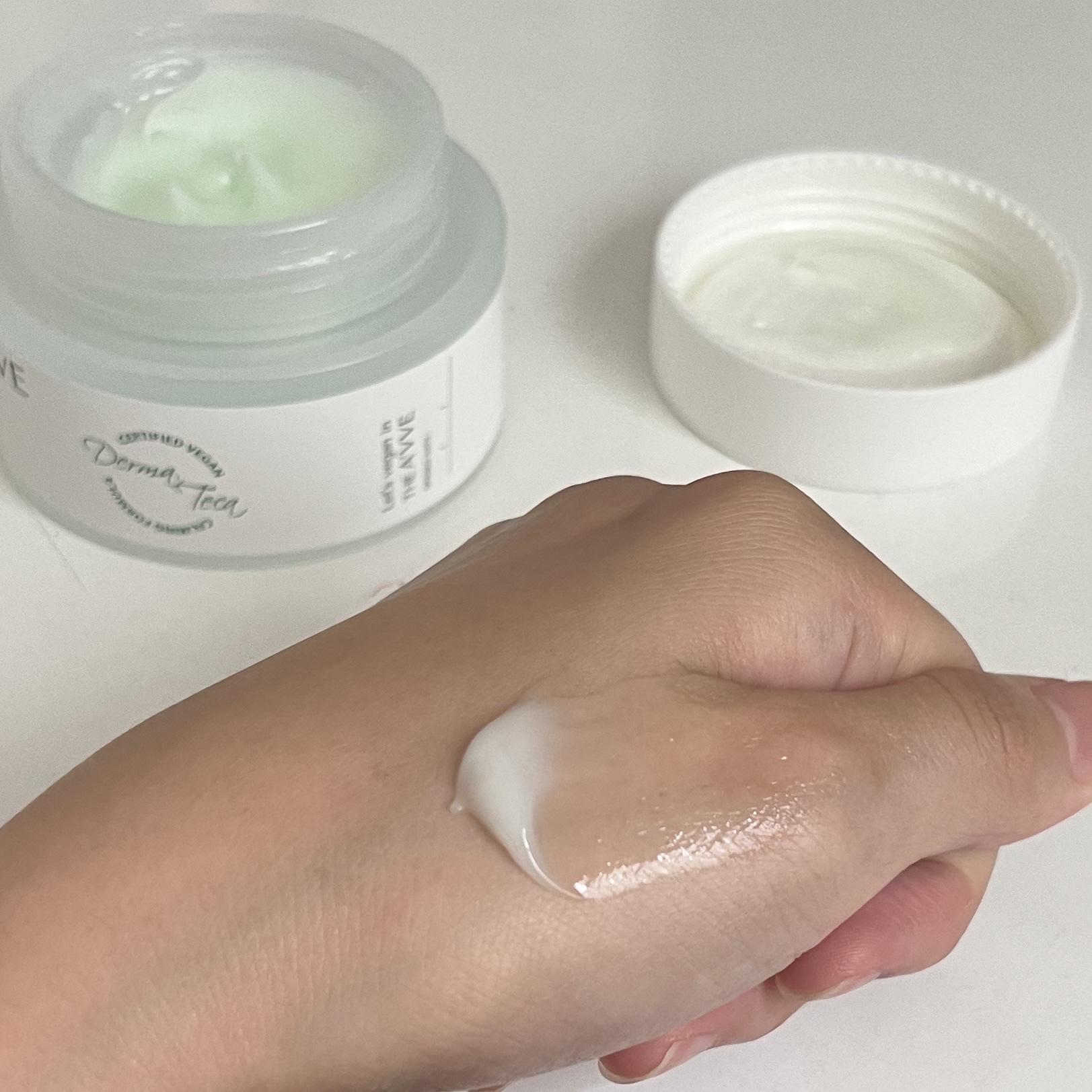 ダーマテカバイオームクリーム/THE A'VVE/フェイスクリームを使ったクチコミ（3枚目）