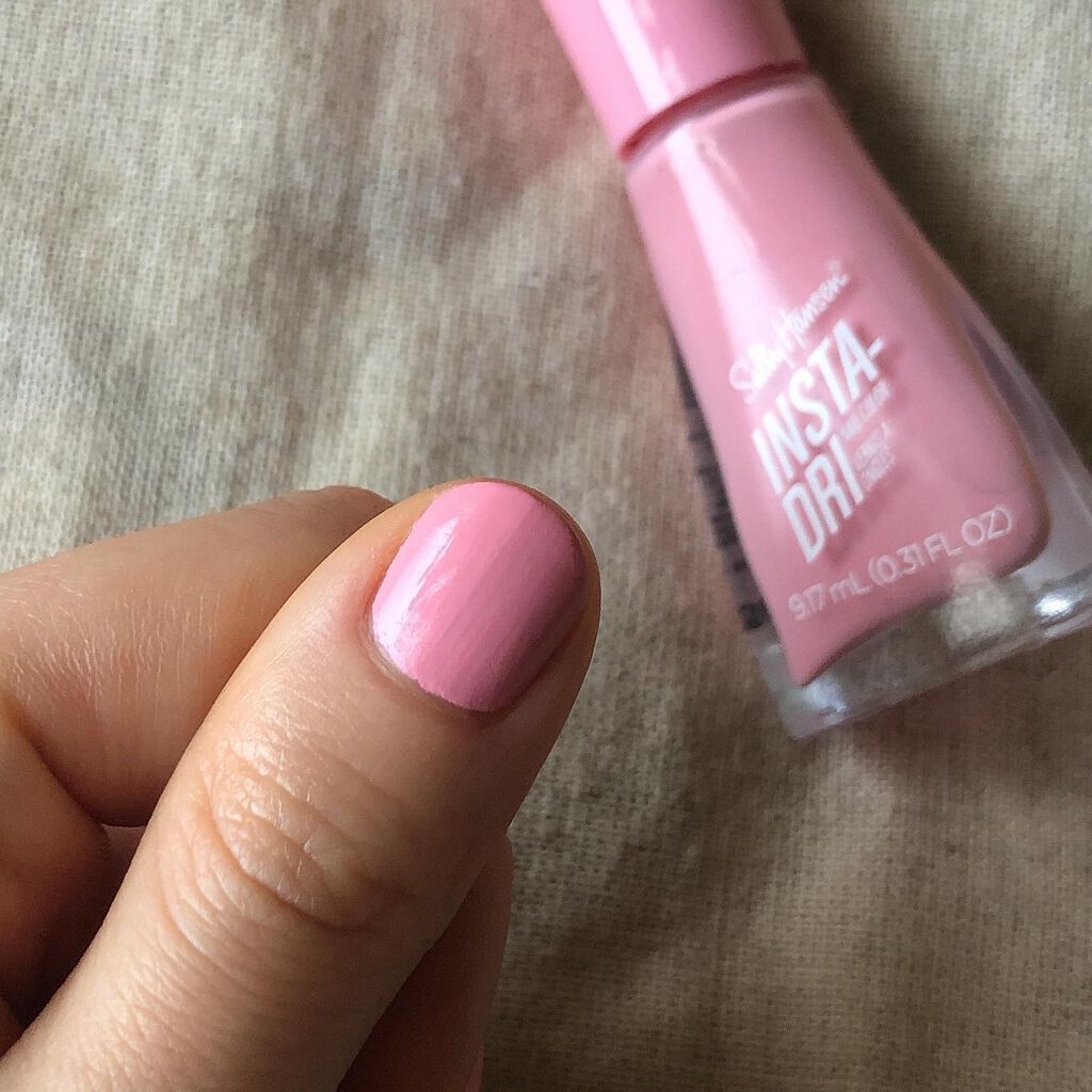 インスタドライ ネイルカラー/サリーハンセン/オールインワンネイルを使ったクチコミ(3枚目)