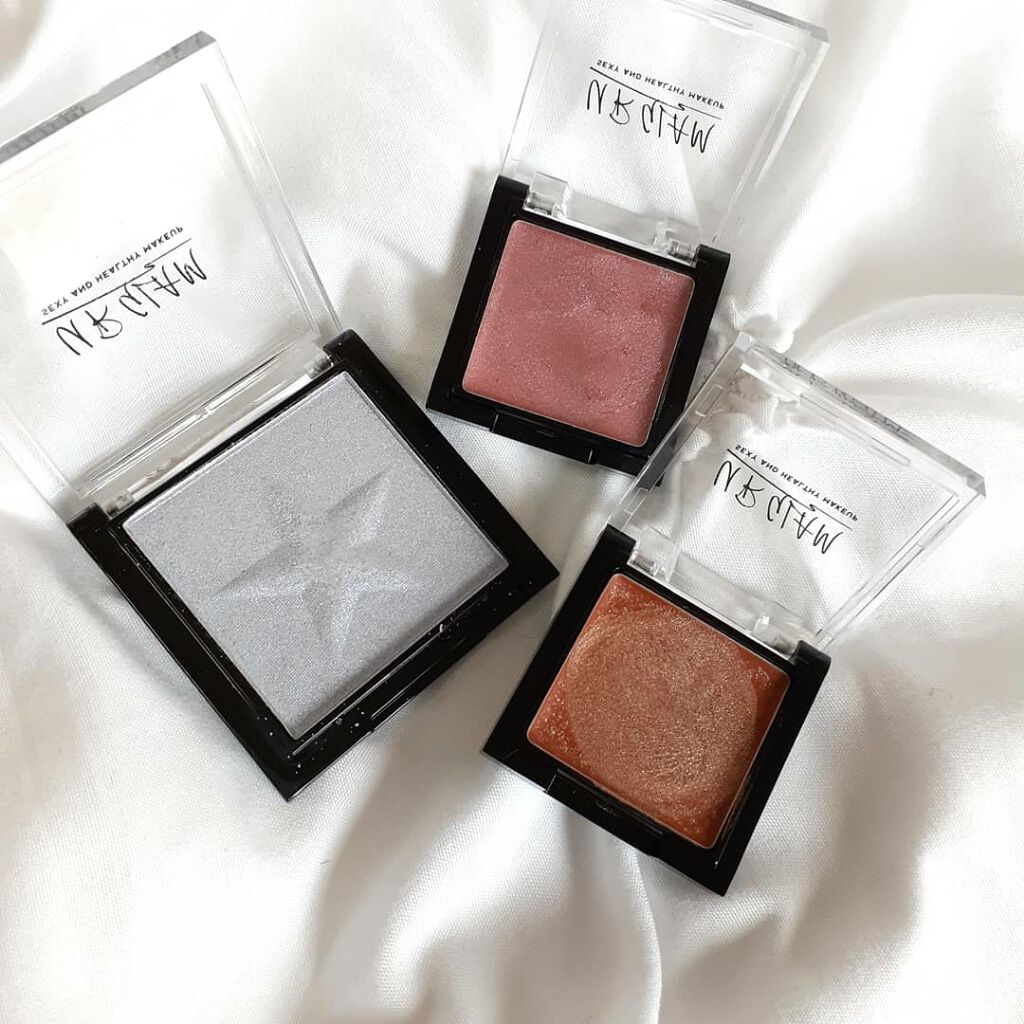 UR GLAM　BRIGHTNING POWDER/U R GLAM/パウダーハイライトを使ったクチコミ（3枚目）