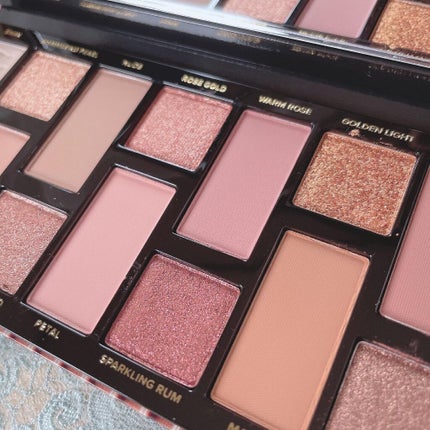 ボーン ディス ウェイ ザ ナチュラル ヌード アイシャドウ パレット/Too Faced/アイシャドウパレットを使ったクチコミ(9枚目)