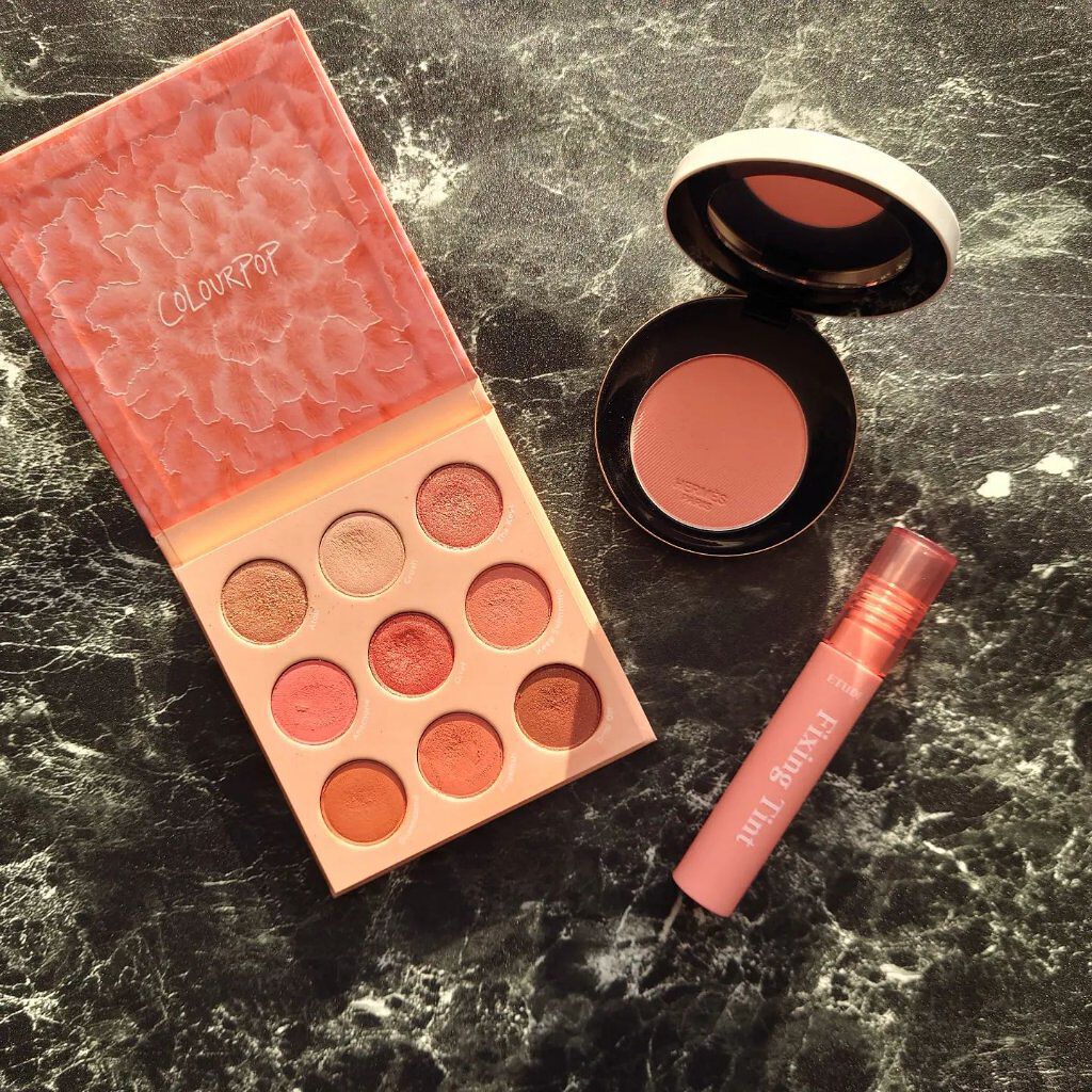 Coast to Coral/ColourPop/アイシャドウパレットを使ったクチコミ（3枚目）