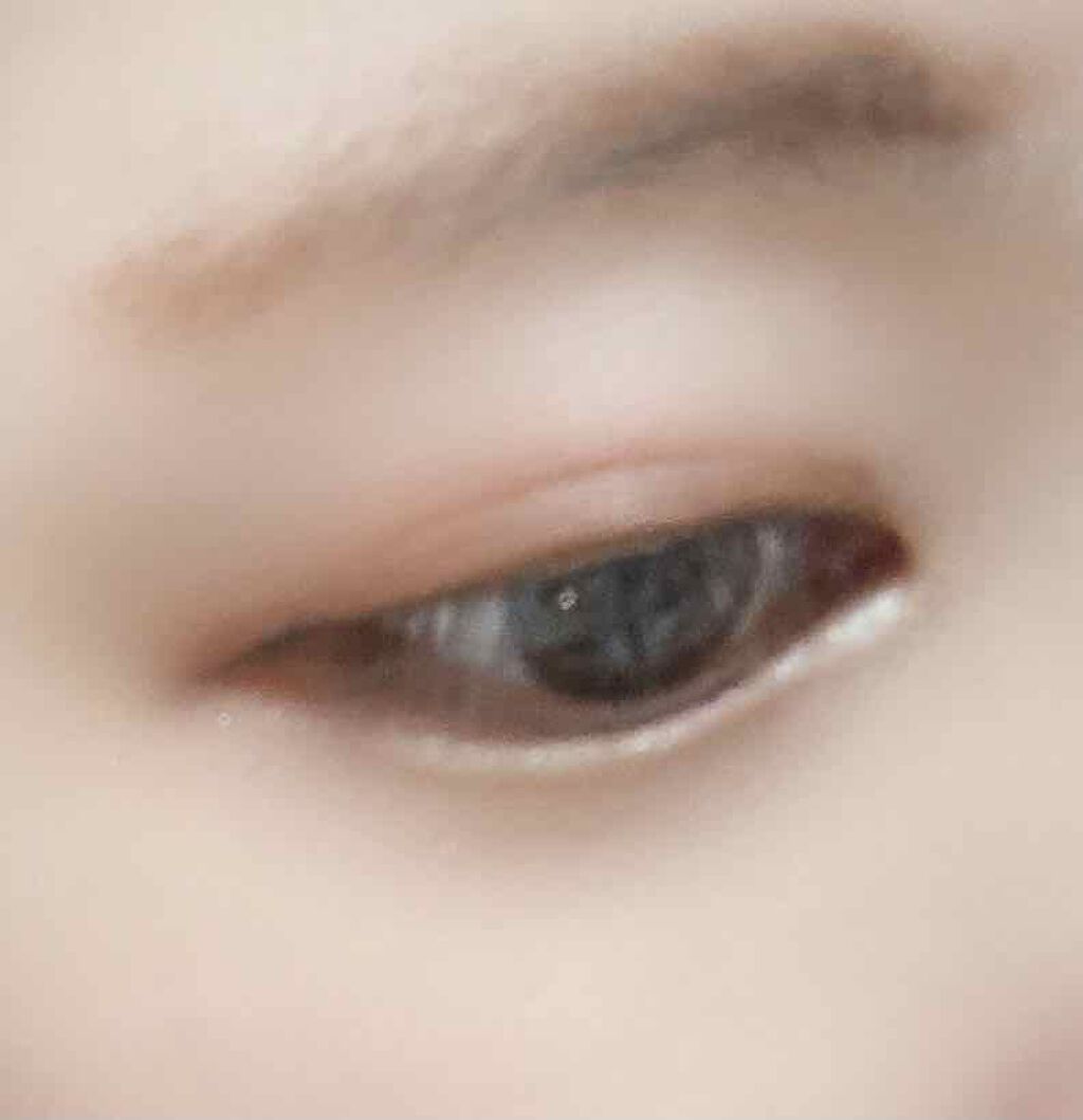 シャドーカスタマイズ/MAJOLICA MAJORCA/単色アイシャドウを使ったクチコミ（3枚目）