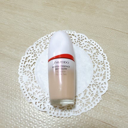 エッセンス スキングロウ ファンデーション/SHISEIDO/リキッドファンデーションを使ったクチコミ(2枚目)