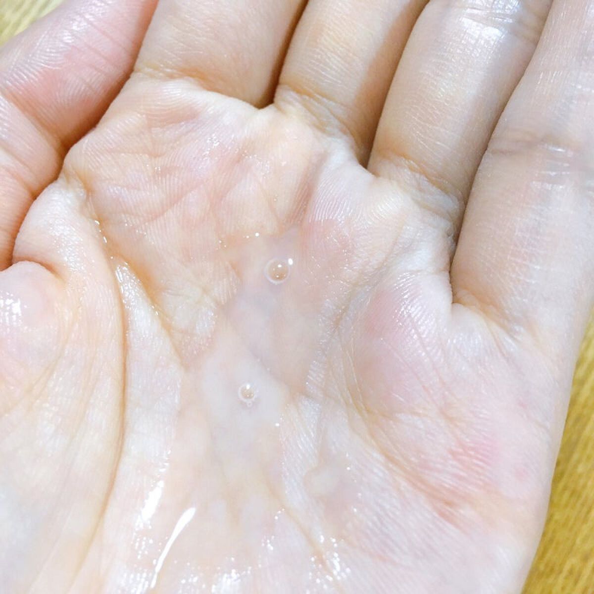 エンリッチプラス 化粧液Ⅱ しっとり ＜医薬部外品＞/ファンケル/化粧水を使ったクチコミ（2枚目）