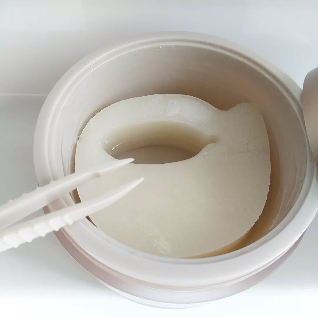 ビューティーアイズ エッセンスシート プレミアム プラス/AXXZIA/アイケア・アイクリームを使ったクチコミ（3枚目）