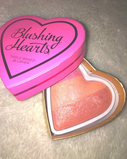 ブラッシング ハート/MAKEUP REVOLUTION/パウダーチークを使ったクチコミ(1枚目)