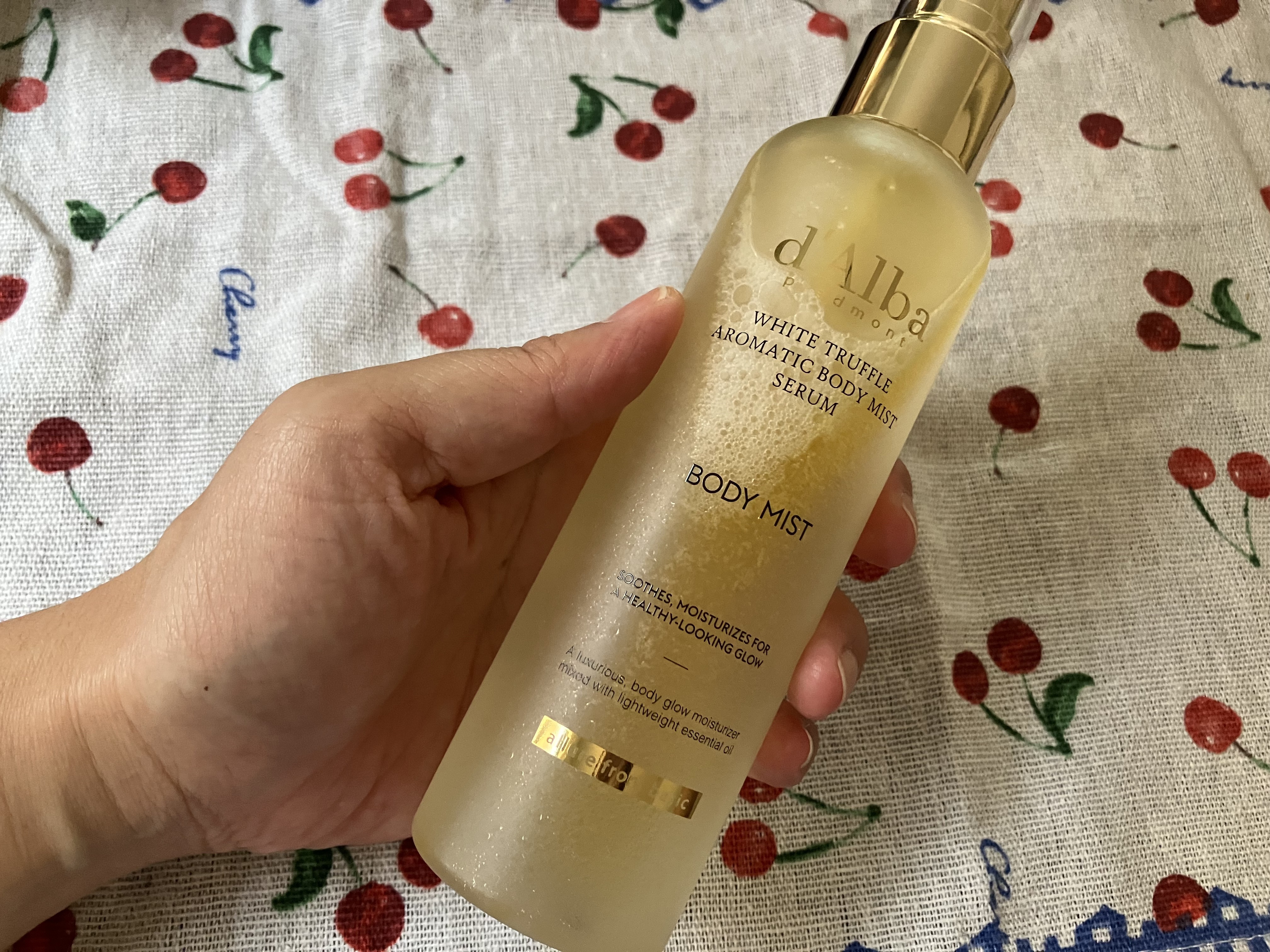 ホワイトトリュフアロマティックボディミストセラム/ダルバ/ボディオイルを使ったクチコミ（3枚目）