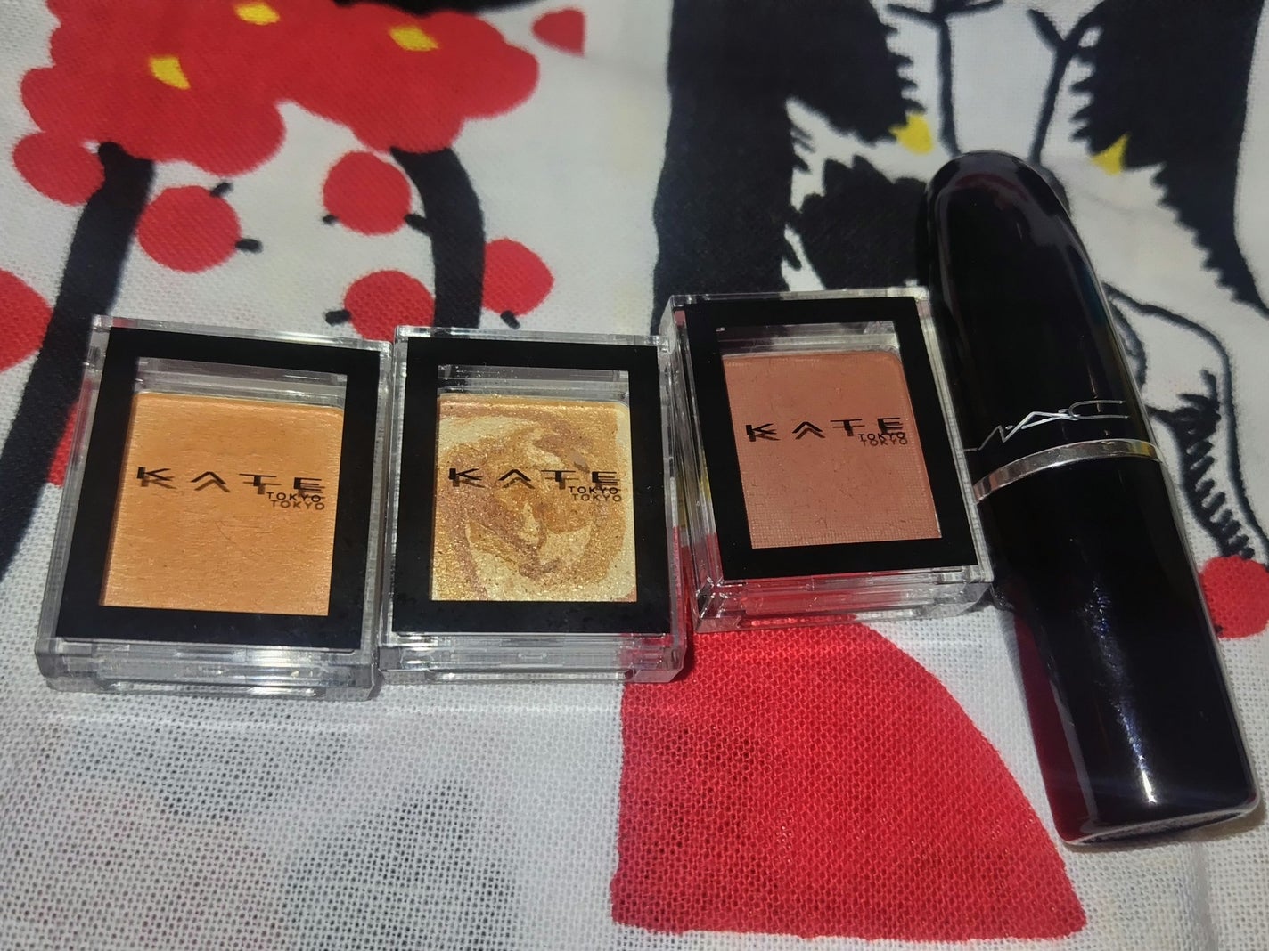 ケイト ザ アイカラー/KATE/単色アイシャドウを使ったクチコミ(1枚目)