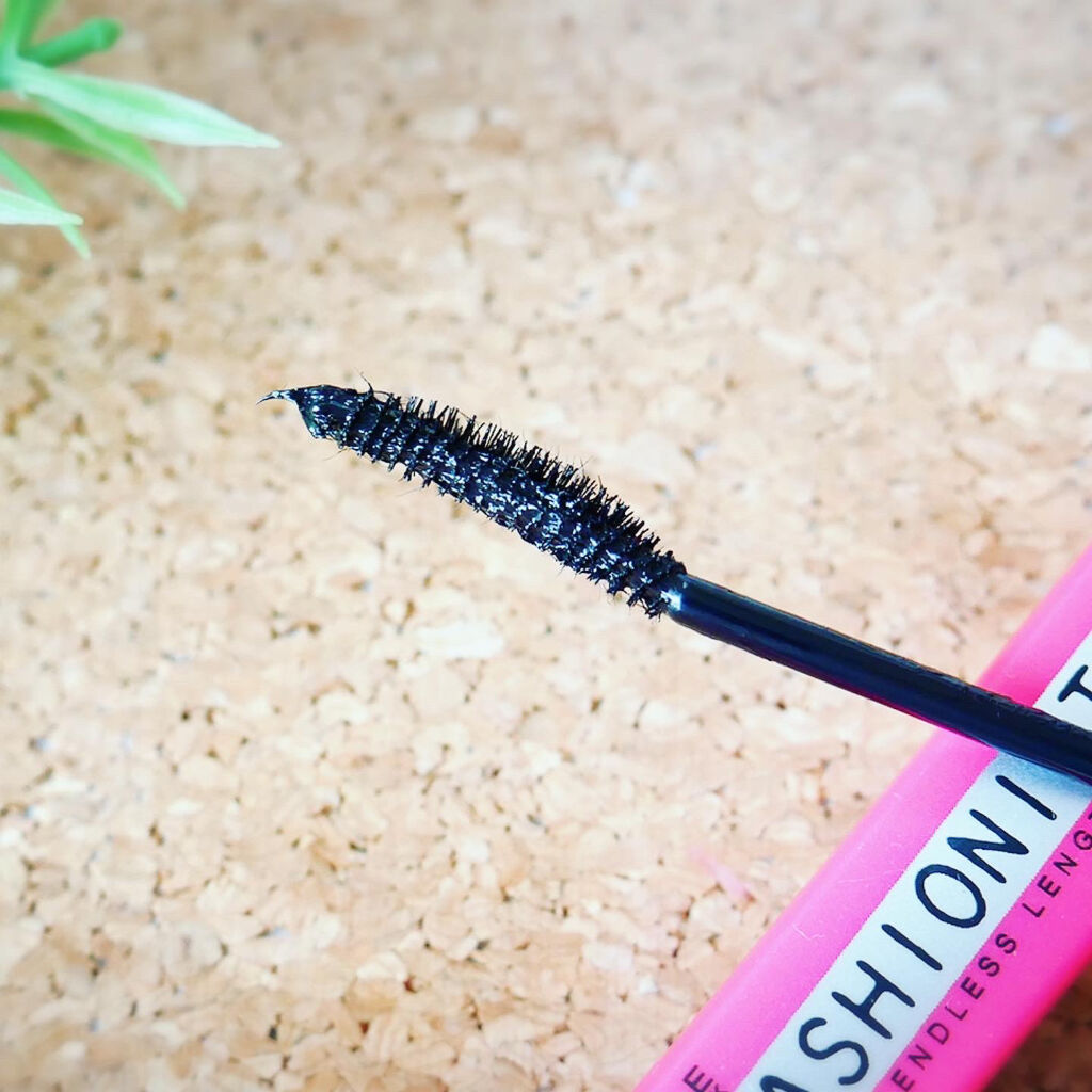 フィットミー リキッドファンデーション R/MAYBELLINE NEW YORK/リキッドファンデーションを使ったクチコミ（2枚目）