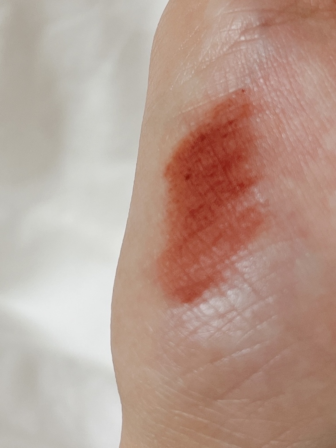 スーパーマットリップ＆チークマッド/INTO U/口紅を使ったクチコミ（3枚目）