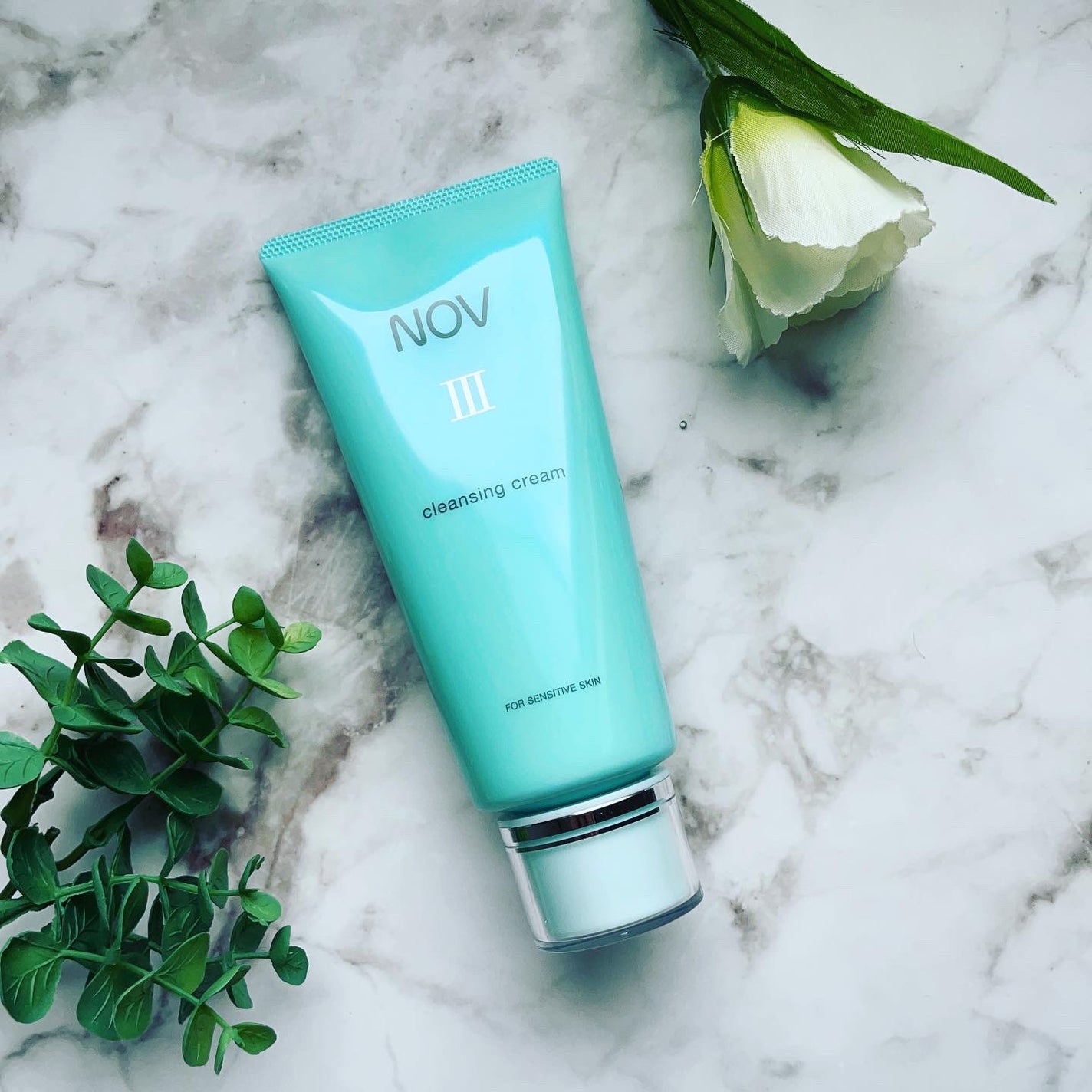 Ⅲ フェイスローション L/NOV/化粧水を使ったクチコミ(2枚目)