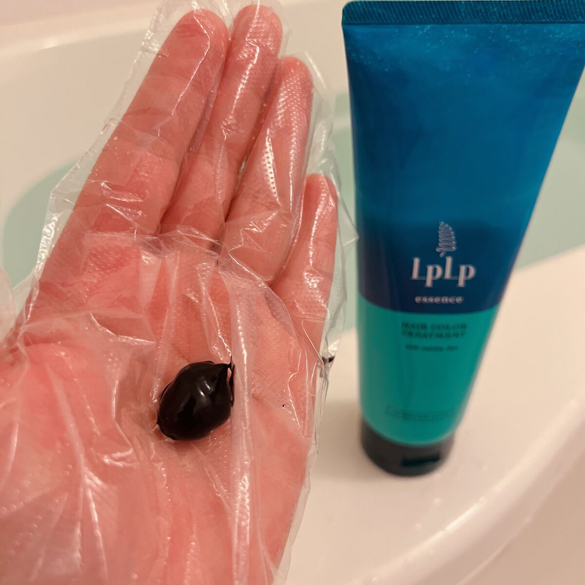 エッセンスカラートリートメント/LPLP(ルプルプ)/ヘアカラーを使ったクチコミ(1枚目)