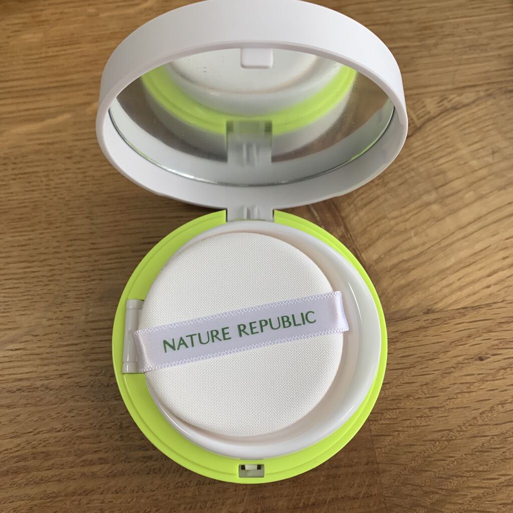 CICA GREEN DERMA The cushion covers skin with soothing effect/ネイチャーリパブリック/クッションファンデーションを使ったクチコミ（3枚目）