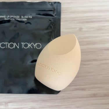 ADDICTION メイクアップスポンジ グロウフィックスのクチコミ「ADDICTION
メイクアップスポンジ グロウフィックス
1,100円(税込)

ファンデー.....」（1枚目）