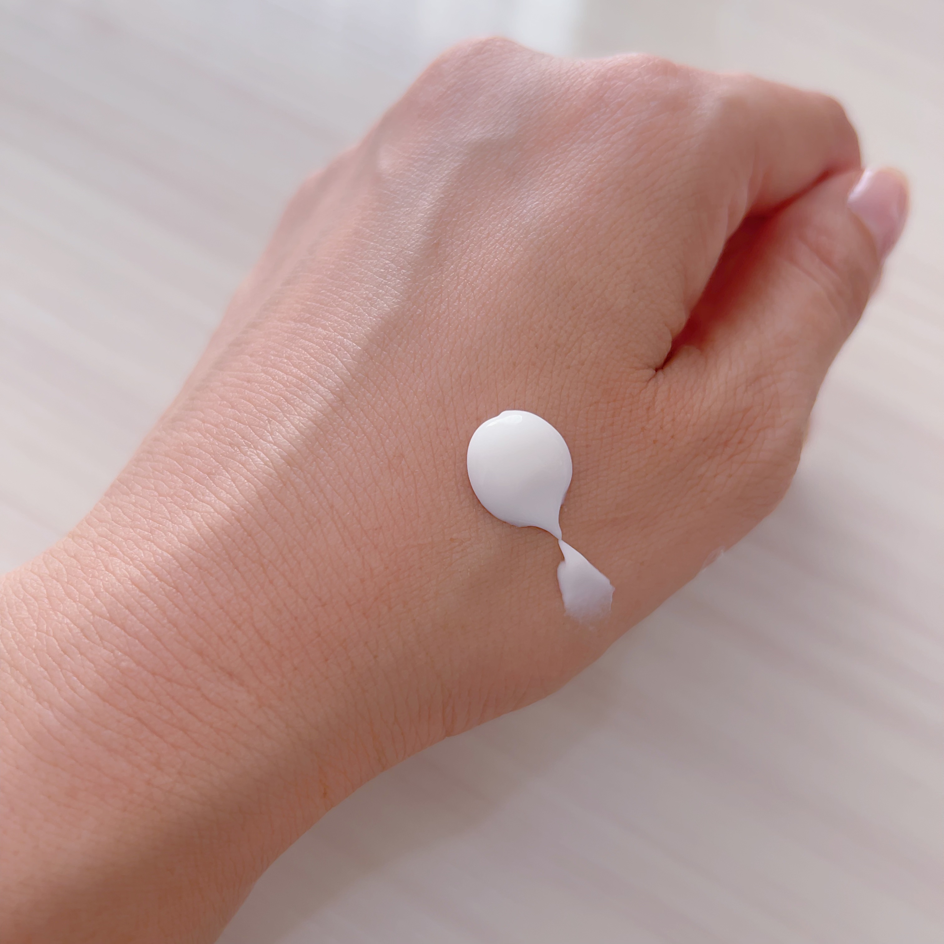 レッドスージングAIリペアクリーム/PHYSIOGEL/乳液を使ったクチコミ（2枚目）