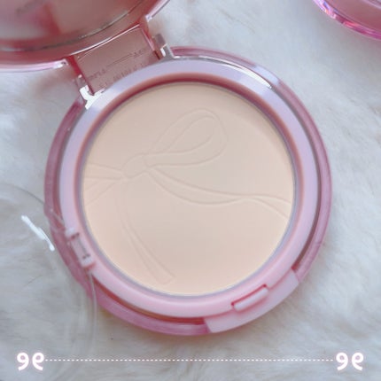 ザ・ブラーパウダーパクト/ABOUT TONE/プレストパウダーを使ったクチコミ(2枚目)